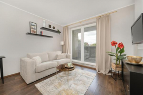 Rodzinne Studio z Parkingiem Sky Tower Centrum by Noclegi Renters